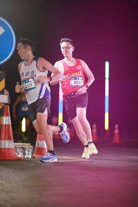 BIB: 625, 41944
                            <button type="button" onclick="openModal(21241973)" class="btn btn-primary btn-sm float-right btn-popup" data-toggle="modal" data-target=".modal-high-quality">
                        <i class="fas fa-shopping-cart"></i> Add to Cart
                    </button>
                                            <button type="button" onclick="isThisMe(21241973, true)" class="btn btn-success btn-sm float-right btn-popup btn-isme hidden" data-toggle="tooltip" data-placement="bottom" title="นี่คือรูปของคุณใช่ไหม คลิกที่นี่เพื่อเอาเข้าอัลบั้ม">
                        <i class="fas fa-plus"></i> Add to album
                    </button>
                    <button type="button" onclick="isThisMe(21241973, false)" class="btn btn-warning btn-sm float-right btn-popup btn-isnotme hidden">
                        <i class="fas fa-ban"></i> Remove from album
                    </button>